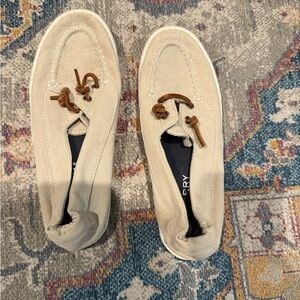 Sperry Beige Canvas Boat Shoes size 7.5